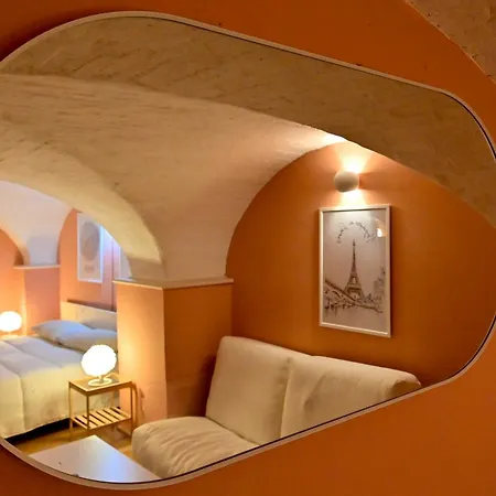La Casa Di Monic Apartament *